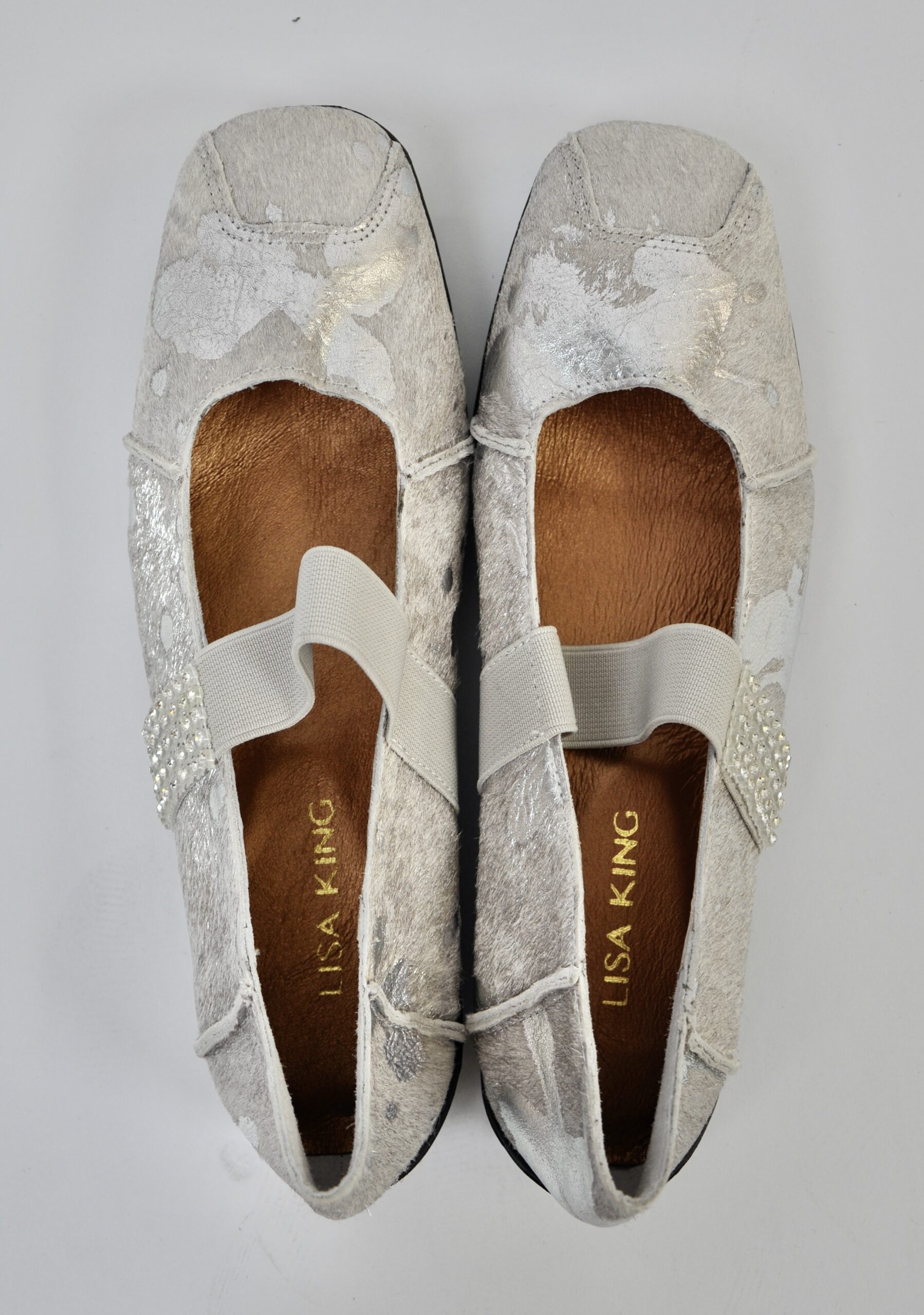 Silver Hide - Image 2